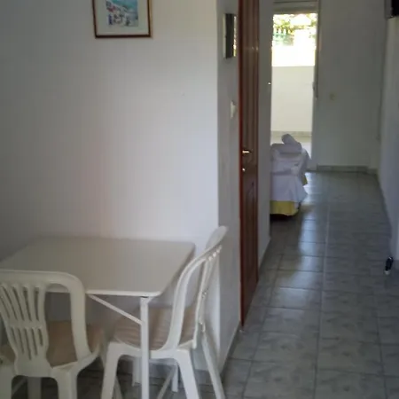 Cleopatra's Adults Only Apart-hotel